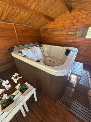 Spa Jacuzzi de exterior/interior