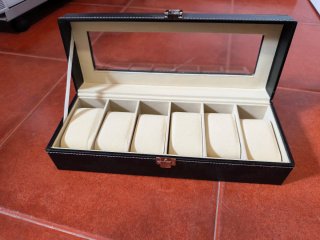Espositore per 6 orologi