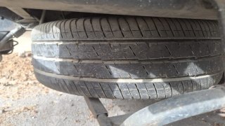 Nissan Atleon 2000