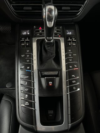 Porsche Macan GTS