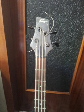 Bajo activo y amplificador
