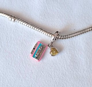 Charm Cassette