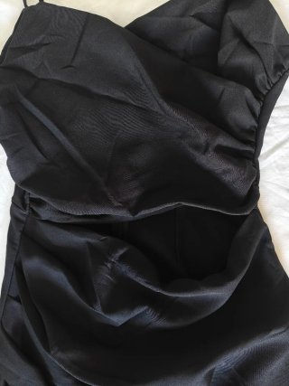Vestido corto Zara negro tirantes