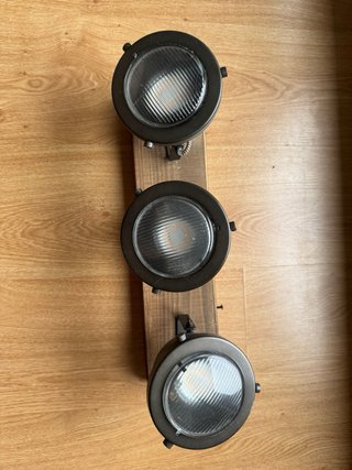 Lámpara de madera con 3 focos