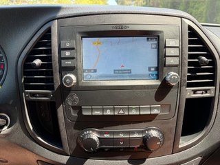 VITO TOURER 116 AUTOMATICA 9 PLAZAS ---C VERDE--