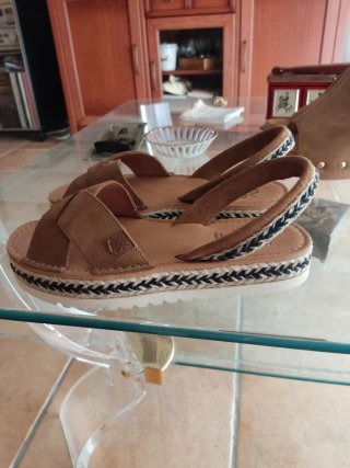 Sandali in pelle da donna