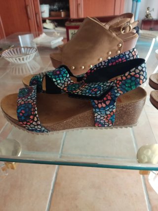 Sandali in pelle da donna
