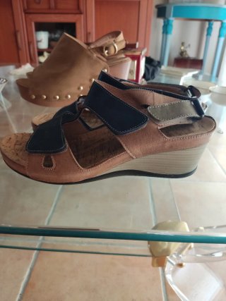 Sandali in pelle da donna