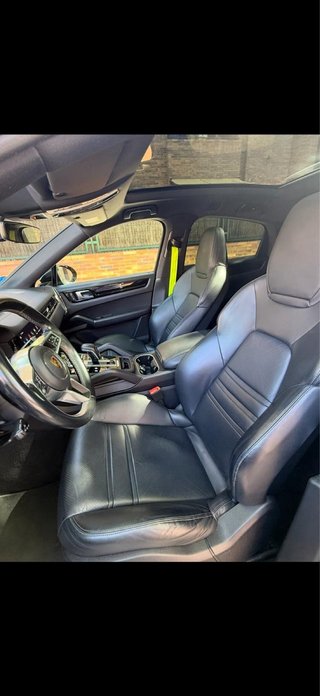 Porsche Cayenne coupe hybrid  2022