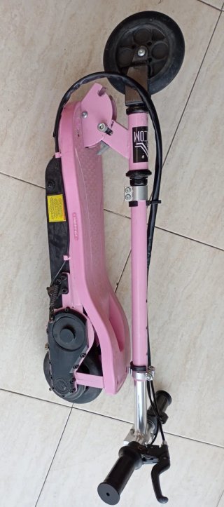 Patinete Eléctrico Rosa