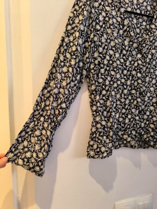 Camisa Mango floral XS