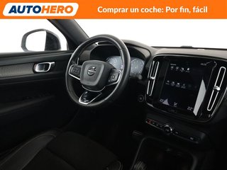 Volvo XC40 2.0 T4 R-Design 2WD