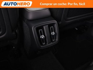 Volvo XC40 2.0 T4 R-Design 2WD
