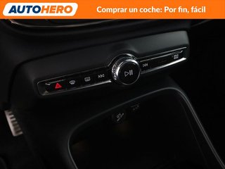 Volvo XC40 2.0 T4 R-Design 2WD