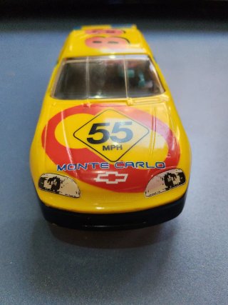 Scalextric Chevrolet Monte Carlo NASCAR #88 SRS2