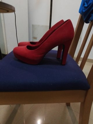 Scarpe col tacco rosse