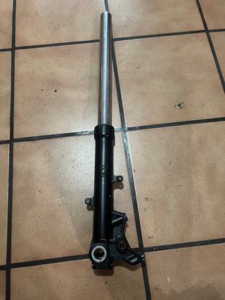 Barra de Suspensión Zontes