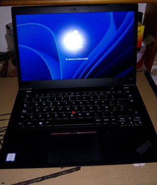 Portátil Lenovo T480S i5 8a 16Gb RAM 512Gb SSD 14"