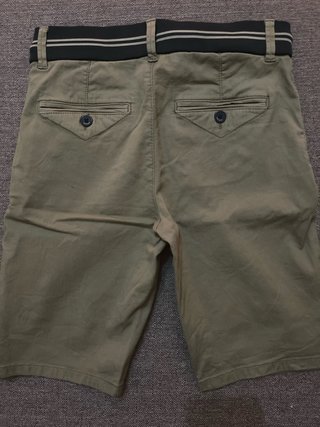 Pantalón corto