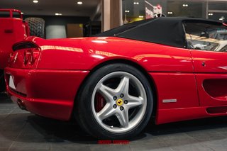 Ferrari F355 Spider Manual