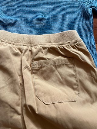 Conjunto bebé jersey azul y pantalón camel