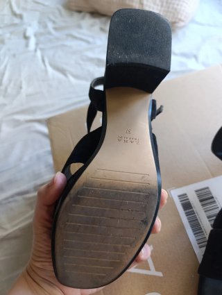Sandalias tacón negras