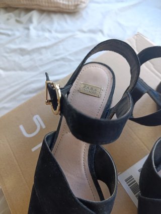Sandalias tacón negras