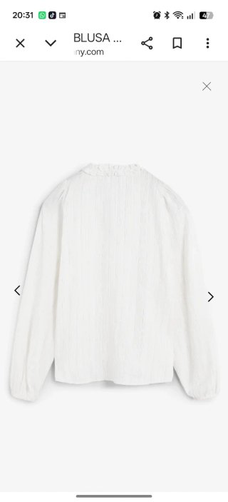 Blusa Scalpers blanca con volantes