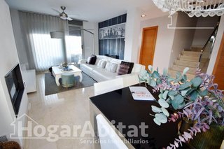 Casa adosada en venta en Zona Playa en Burriana