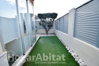 Casa adosada en venta en Zona Playa en Burriana