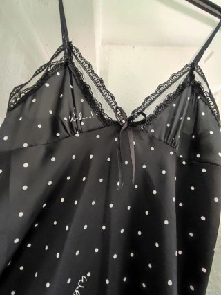 Conjunto Bata y Camisón Lunares
