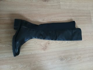 BOTAS ALTAS NEGRAS