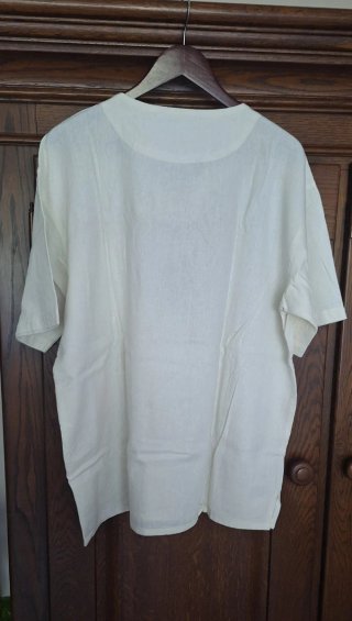 Camisa hombre beige bordada
