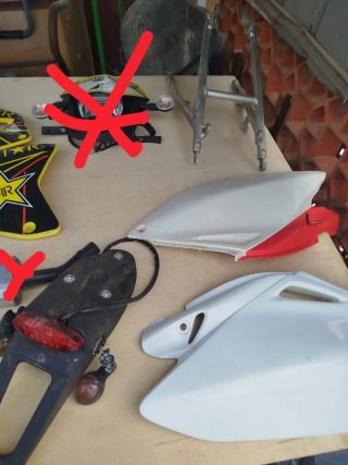 Pastas Suzuki y honda
