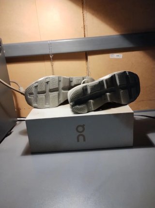 On Running Cloudmonster 2 Scarpe Grigio
