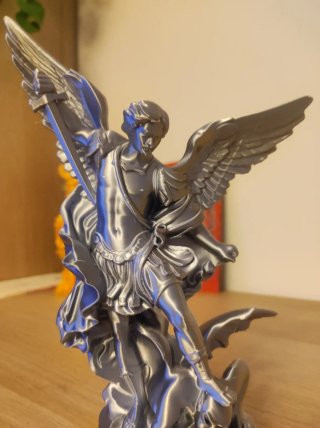San Miguel Arcángel Figura