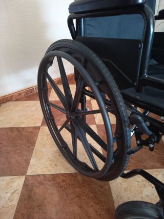 Silla de ruedas .