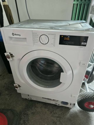 Lavadora integrable Balay 8 kg