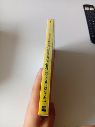 Libro " las aventuras de Vania el forzudo "