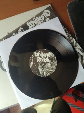 Vinilo Wastedland Riders / Lurking Evil