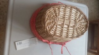 Canasta de mimbre con forro de tela
