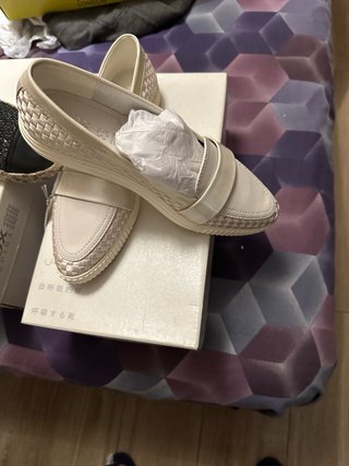Scarpe da ginnastica Geox donna beige e nero