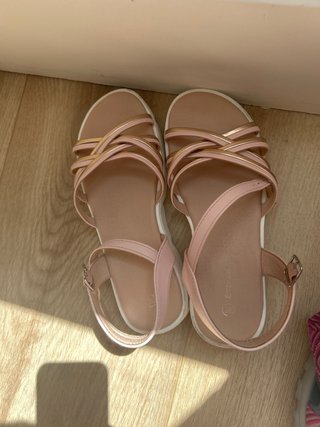Sandalias rosa y dorado