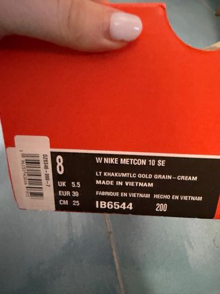 Nike Metcon 10 SE Crossfit Beige Oro