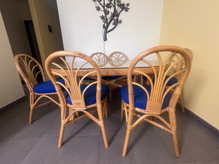 Tenerife Guia Isora  Mesa y 6 sillas bambú comedor