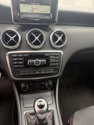 Mercedes-Benz Clase A 200DCI 136CV LINEA AMG