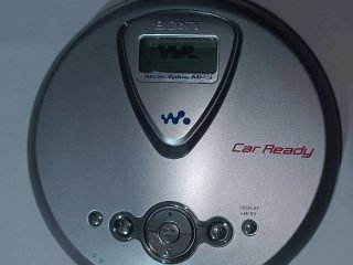 Sony Walkman lettore CD MP3 D-NE300CK