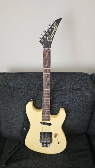 Charvel Japonesa Años 80 - Modelo 3DR