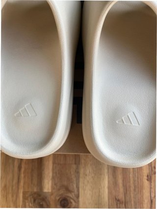 Adidas Yeezy Slide Bone EU40.5 Nuevas