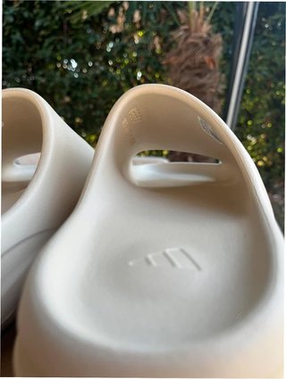 Adidas Yeezy Slide Bone EU40.5 Nuevas